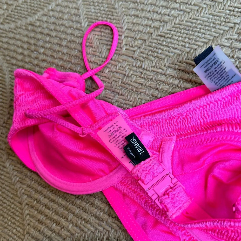 Triangl Swimwear Rhian Bikini Top in Mysa